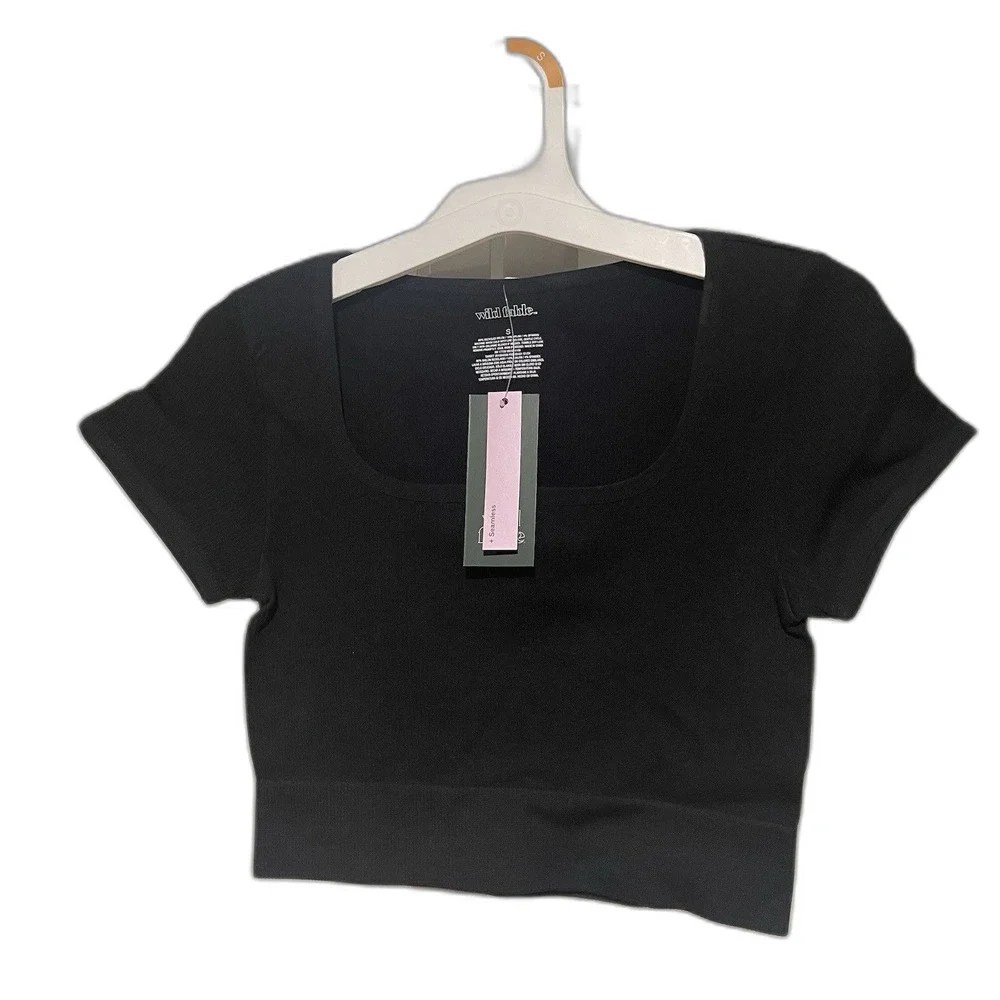 Wild Fable Black Cropped Ribbed Top - Picture 1 of 4